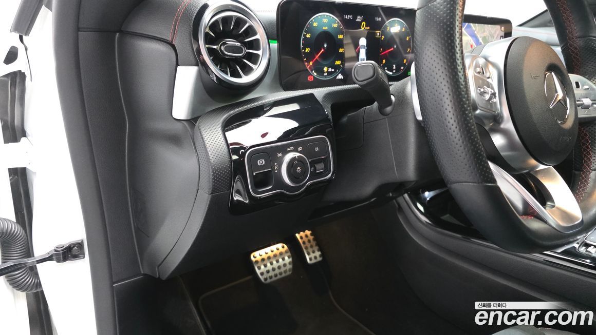 Mercedes-Benz CLA-Class 2023