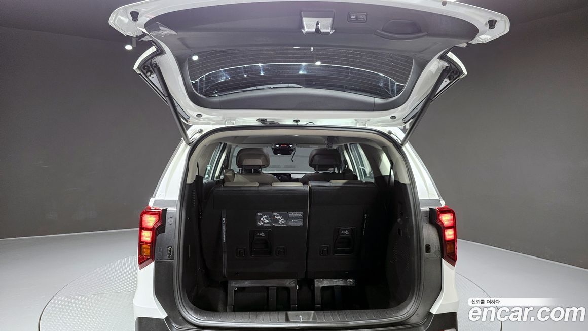 Kia Canival 2025