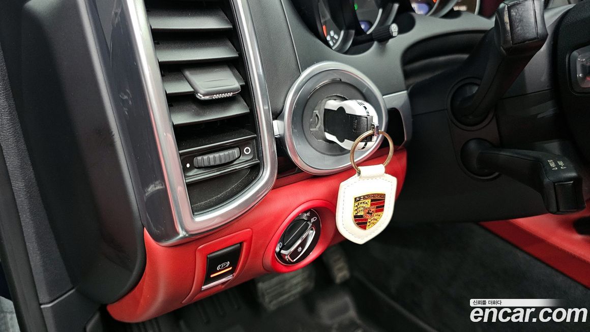 Porsche Cayenne 2016