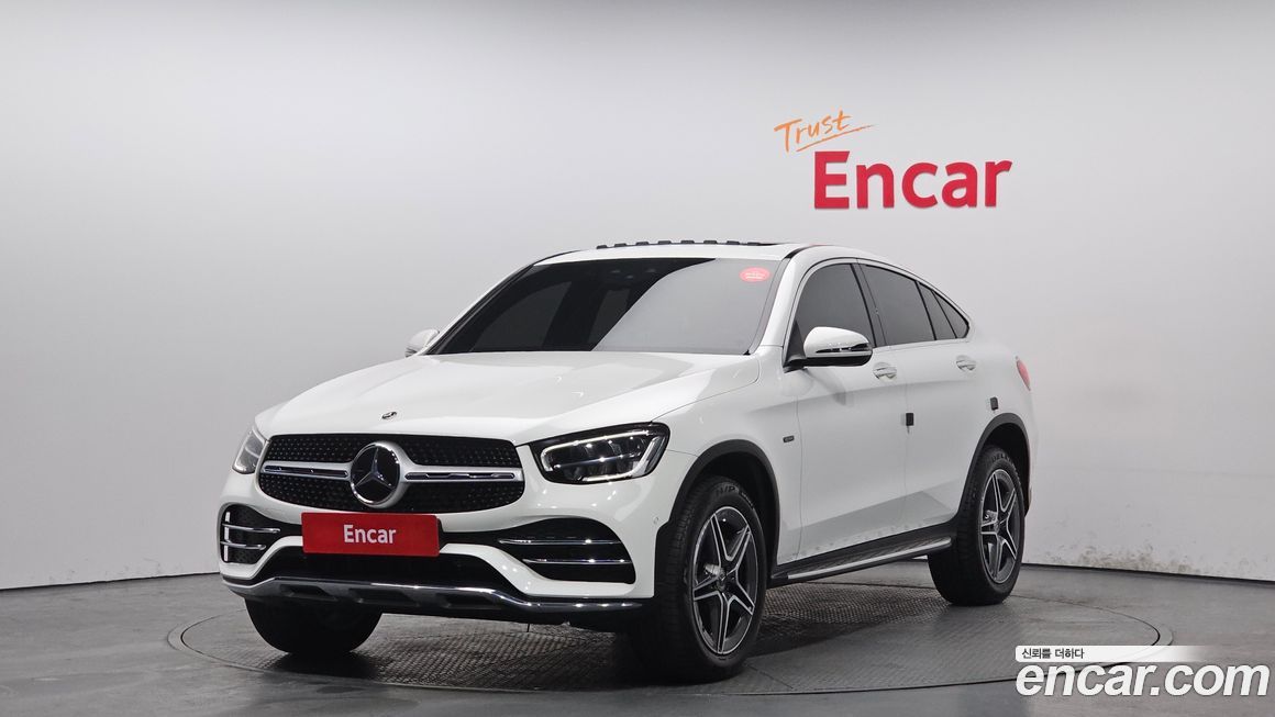Mercedes-Benz GLC-Class 2021