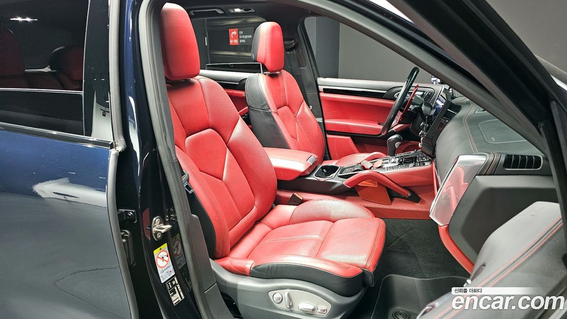 Porsche Cayenne 2016