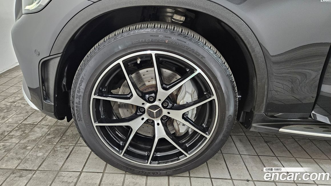 Mercedes-Benz GLC-Class 2022