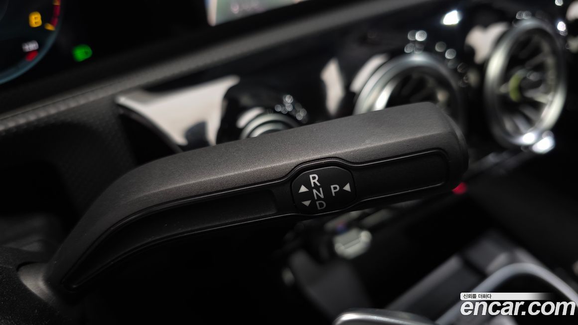 Mercedes-Benz CLA-Class 2023