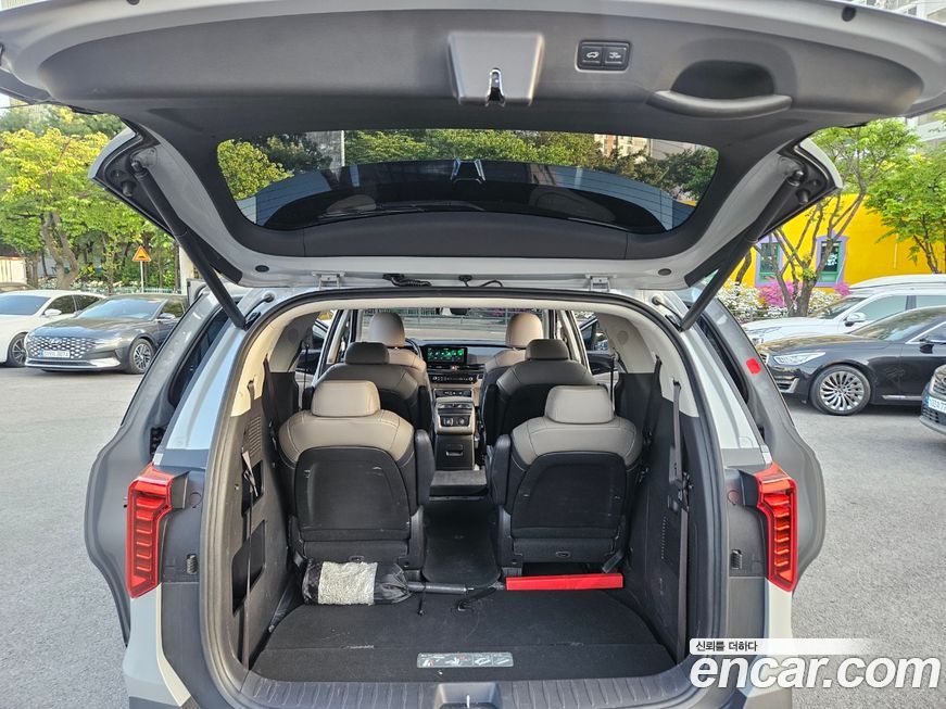Kia Canival 2025