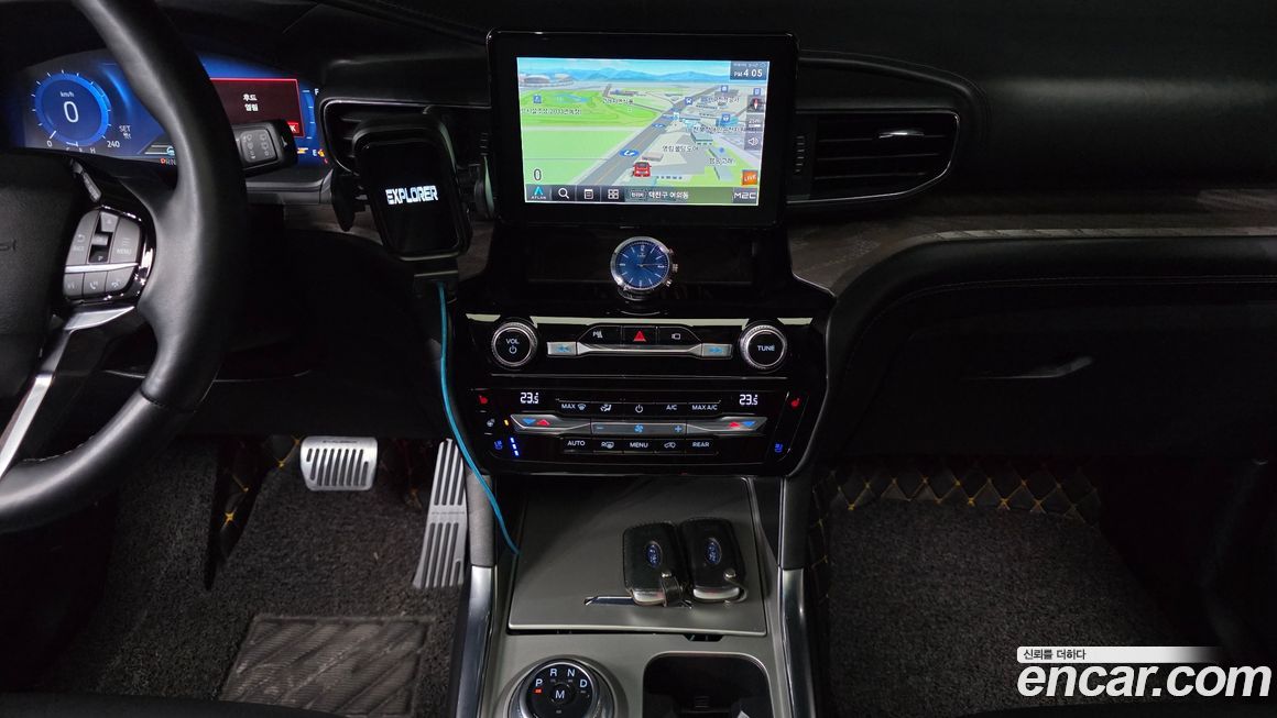 Ford Explorer 2021
