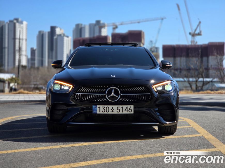 Mercedes-Benz E-Class 2022