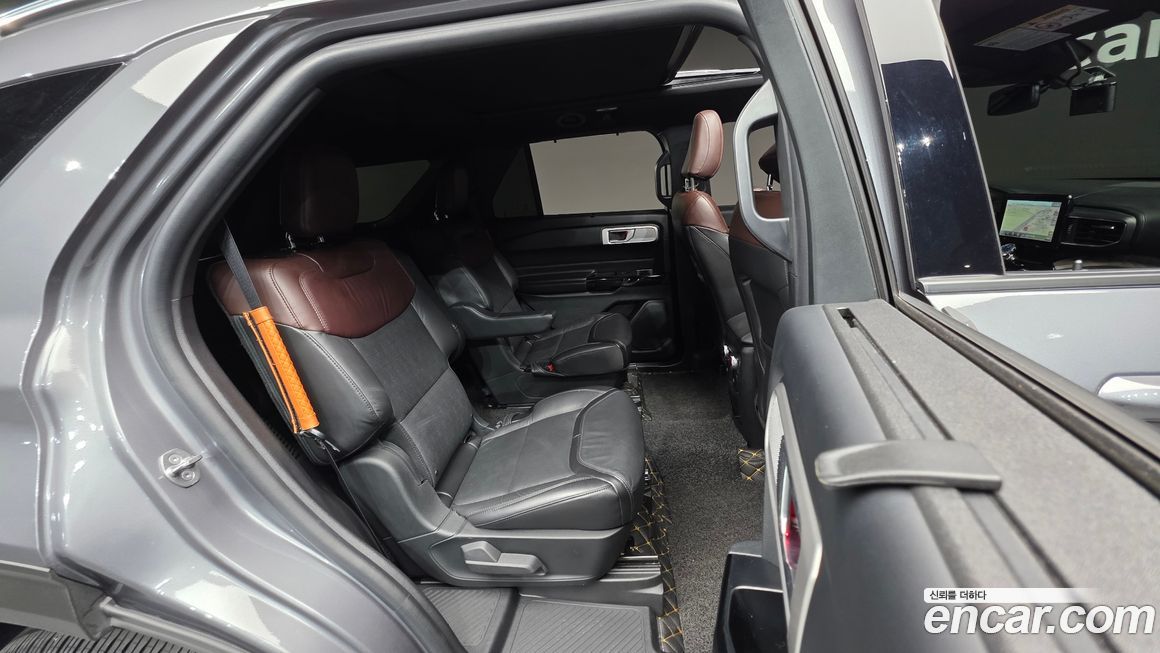 Ford Explorer 2021