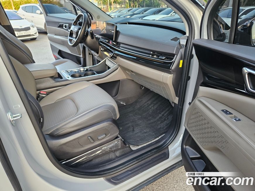 Kia Canival 2025