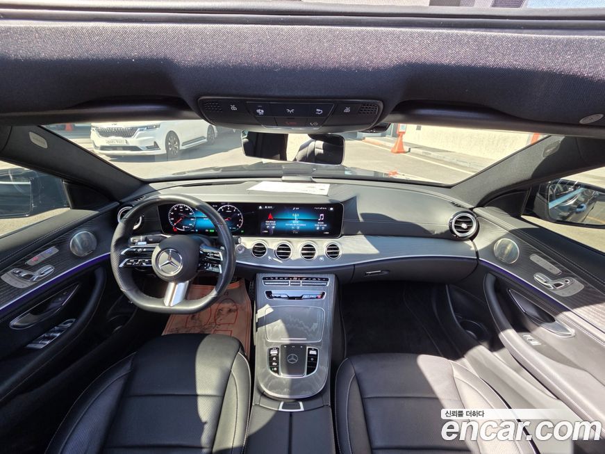 Mercedes-Benz E-Class 2022