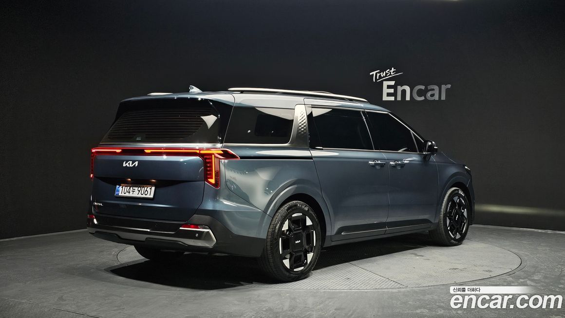 Kia Canival 2024