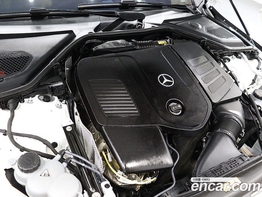Mercedes-Benz E-Class 2025