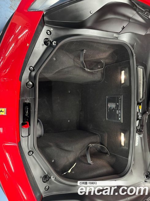 Ferrari 488 2017