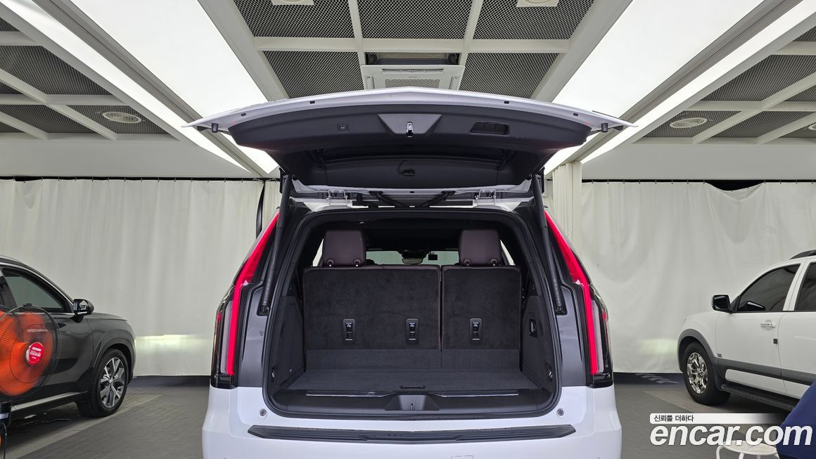 Cadillac Escalade 2023