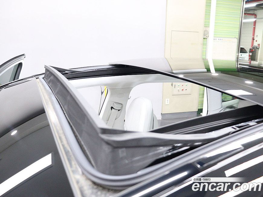 Mercedes-Benz EQE 2023