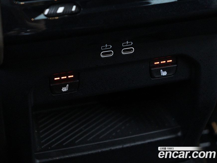 BMW 5-Series 2024