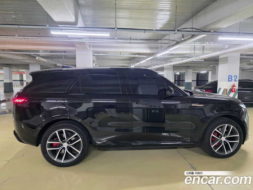 Land Rover Range Rover Sport 2025