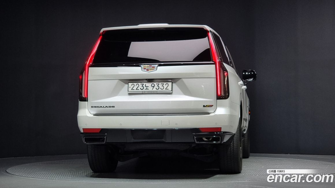 Cadillac Escalade 2023