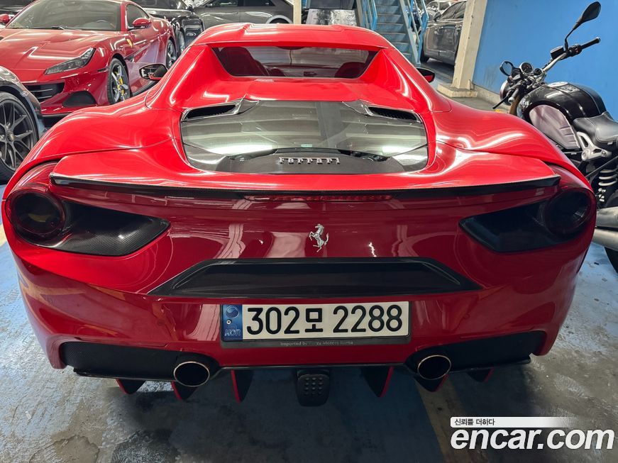 Ferrari 488 2017