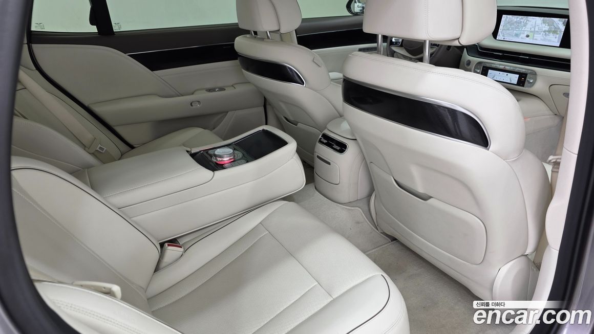 Genesis G90 2023