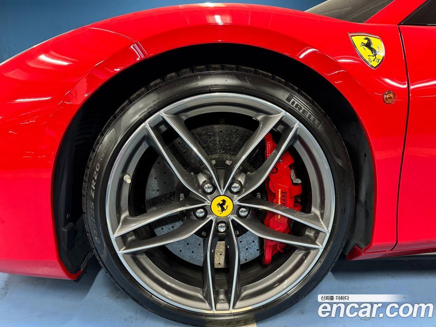 Ferrari 488 2017