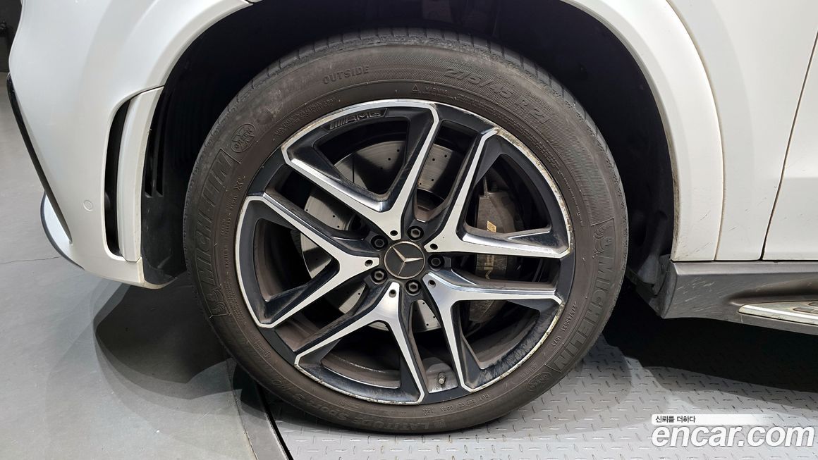 Mercedes-Benz GLE-Class 2022