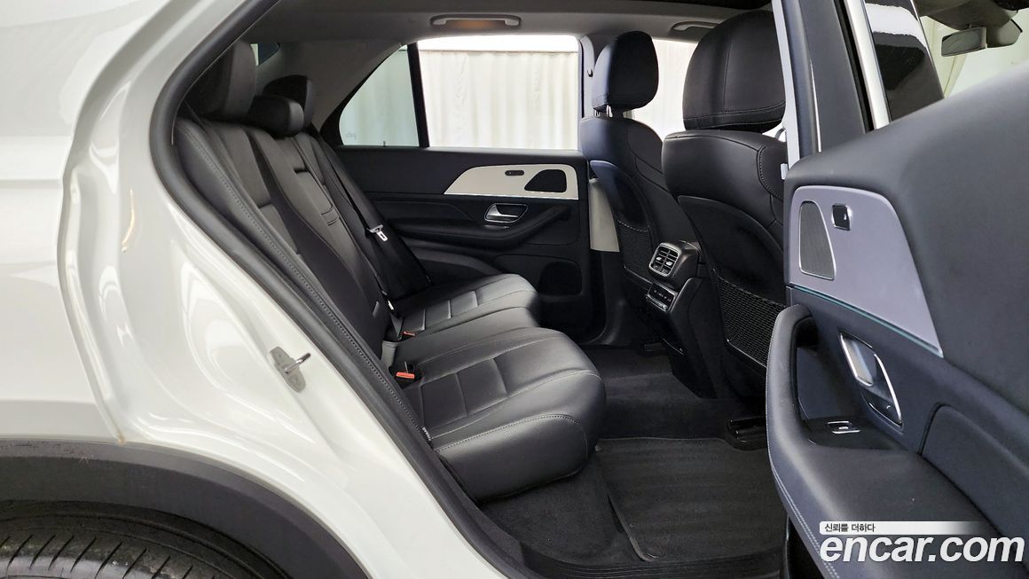 Mercedes-Benz GLE-Class 2020