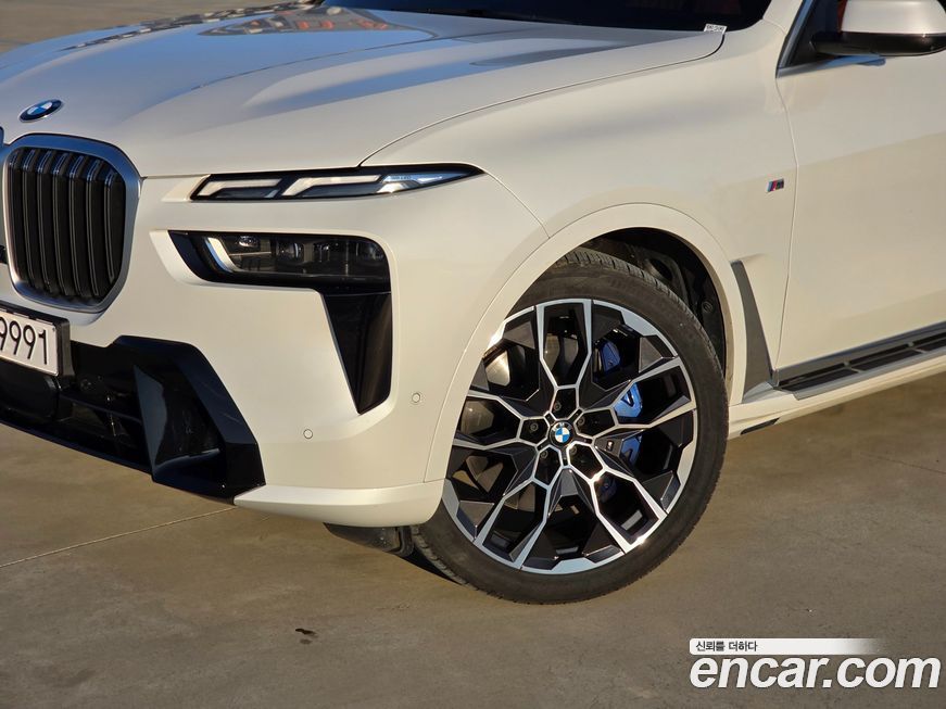 BMW X7 2024