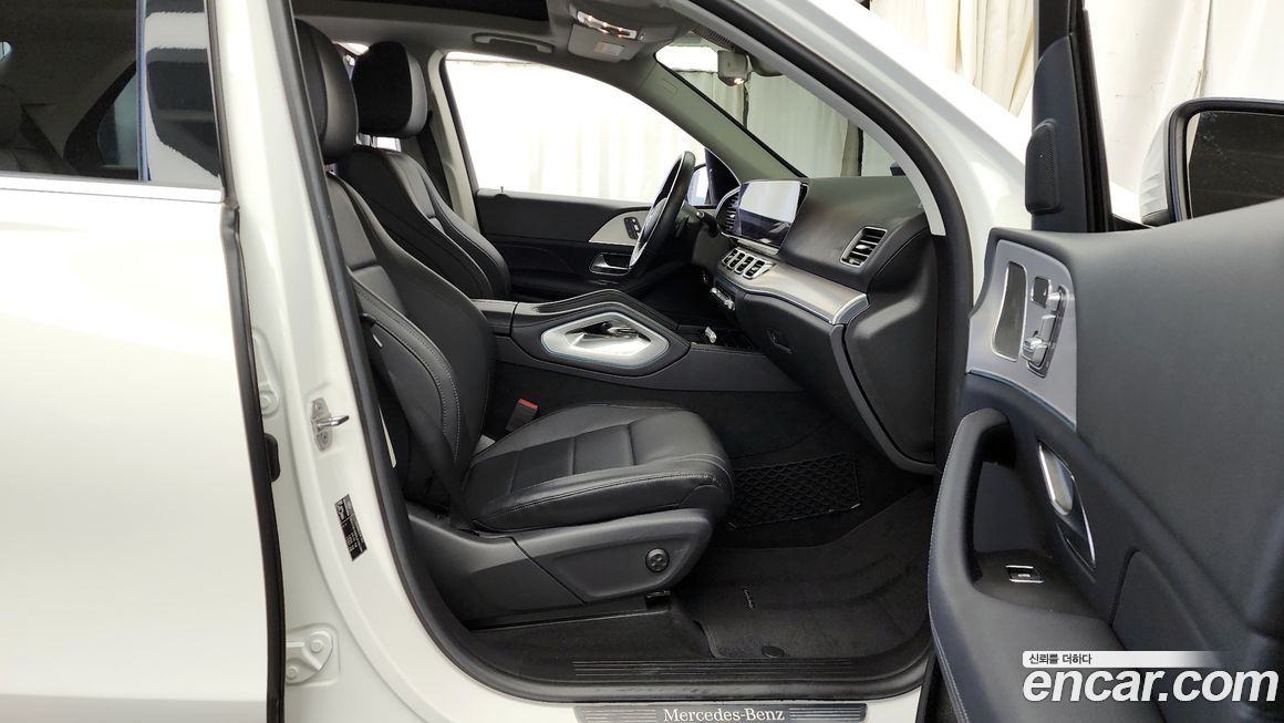 Mercedes-Benz GLE-Class 2020