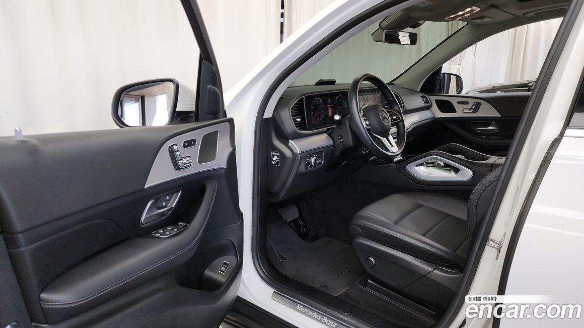 Mercedes-Benz GLE-Class 2020