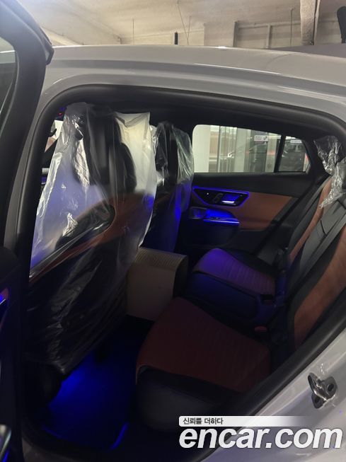 Mercedes-Benz GLC-Class 2026