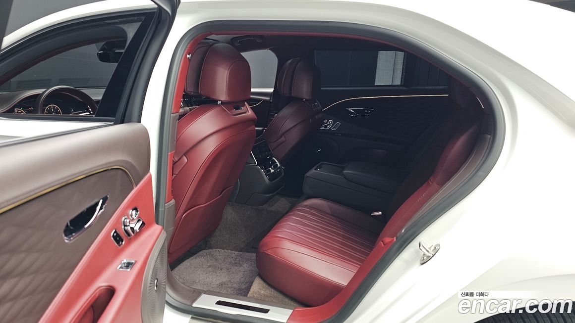 Bentley Flying Spur 2022