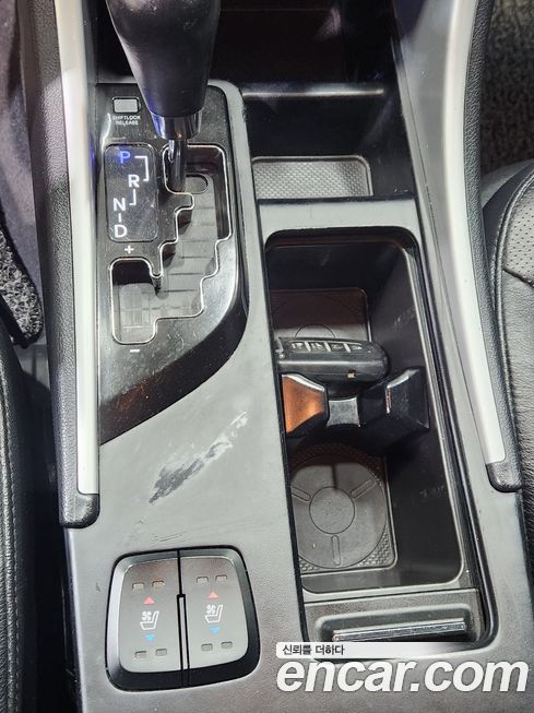 Hyundai Sonata 2011