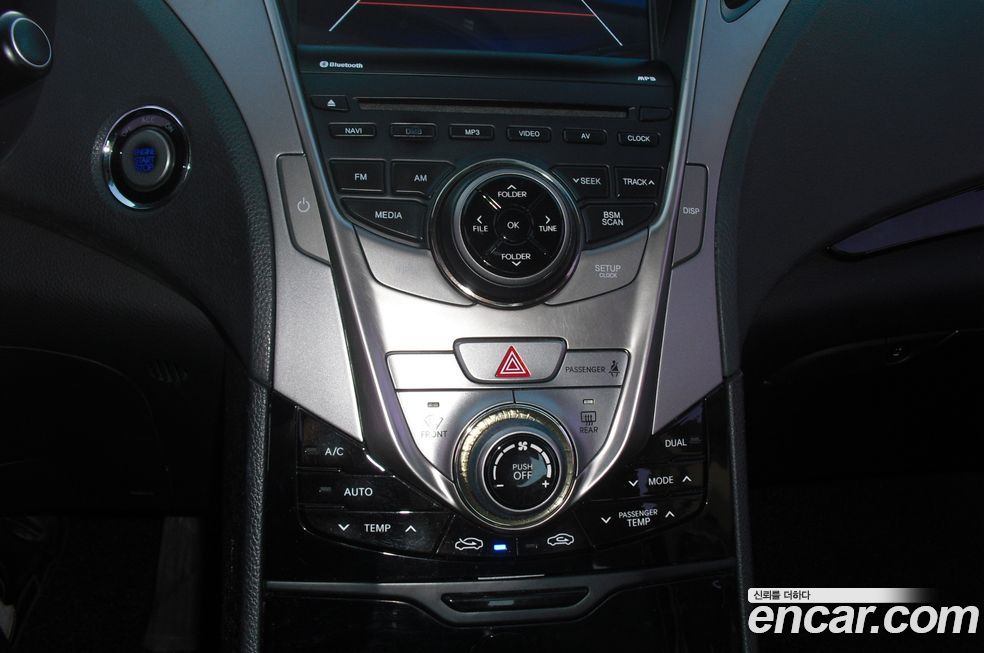 Hyundai Grandeur 2011