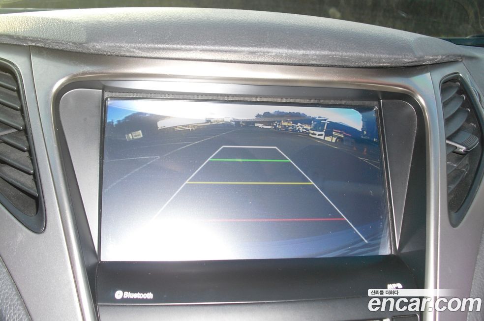 Hyundai Grandeur 2011