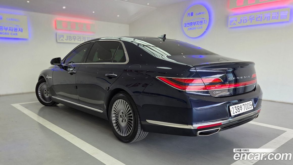 Genesis G90 2019