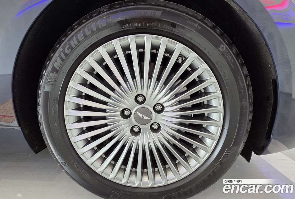 Genesis G90 2019