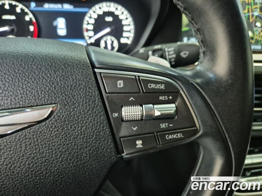 Genesis EQ900 2018