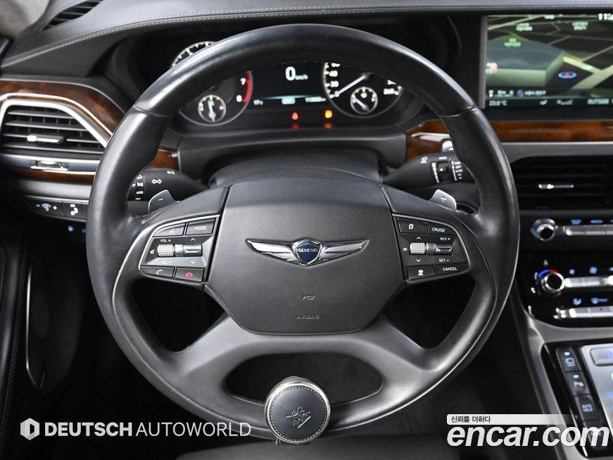 Genesis EQ900 2016
