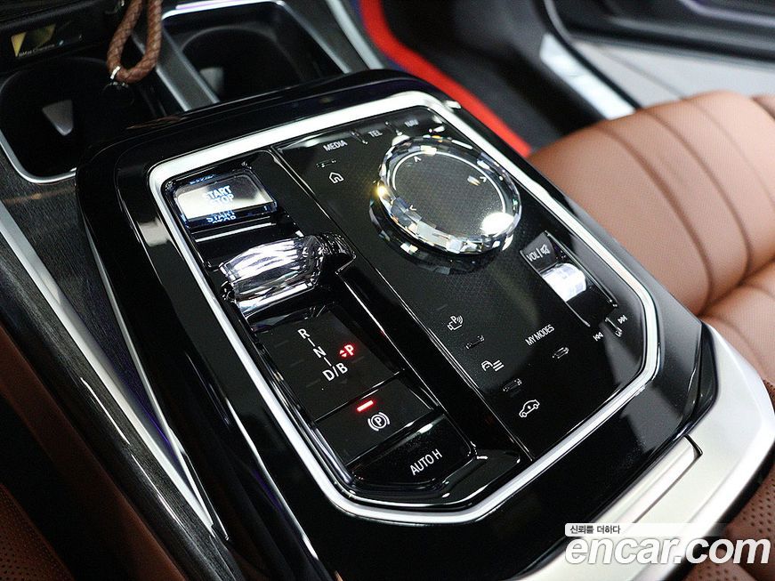 BMW i7 2024