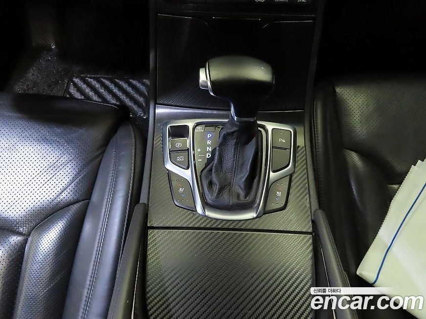 Hyundai Grandeur 2015