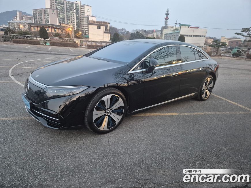 Mercedes-Benz EQS 2023