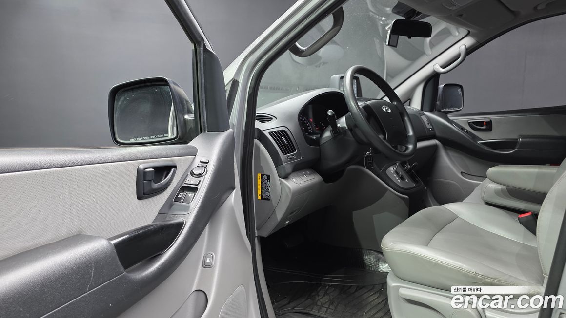 Hyundai Starex 2016