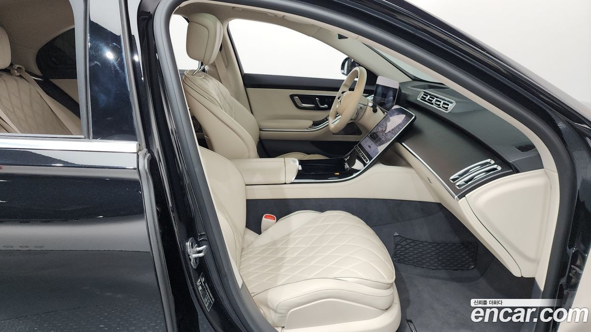 Mercedes-Benz S-Class 2022