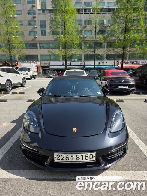 Porsche 718 2017