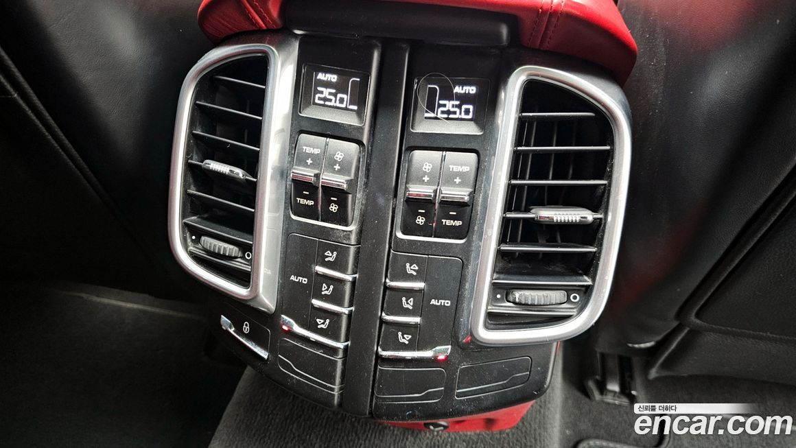 Porsche Cayenne 2016