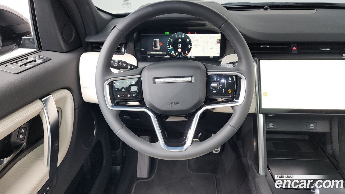 Land Rover Discovery Sport 2025