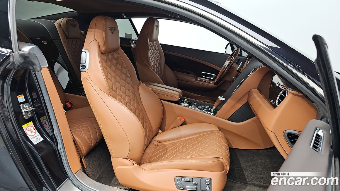 Bentley Continental 2016