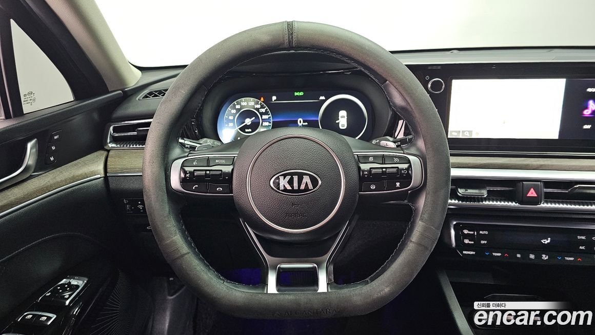Kia K5 2021