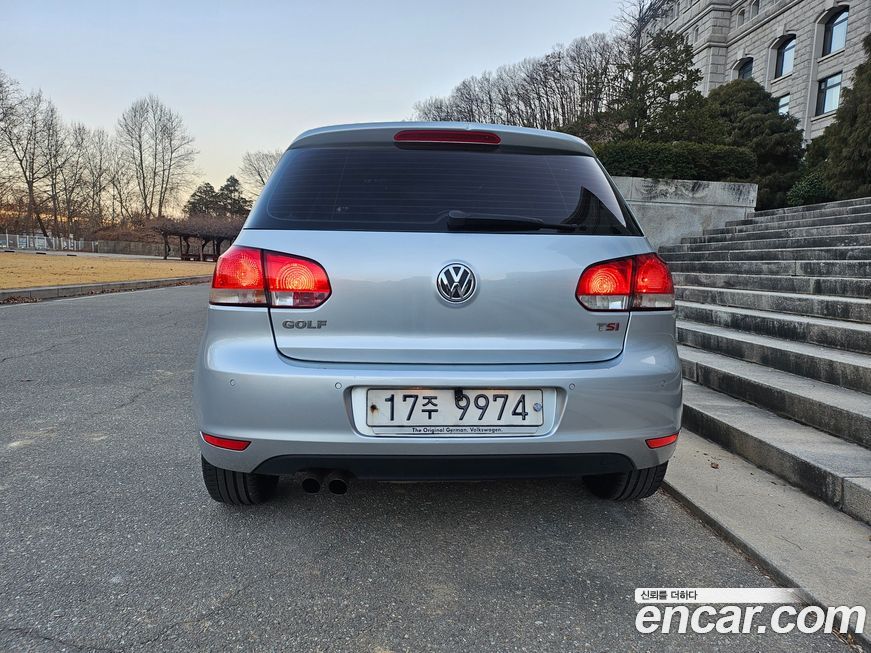 Volkswagen Golf 2011