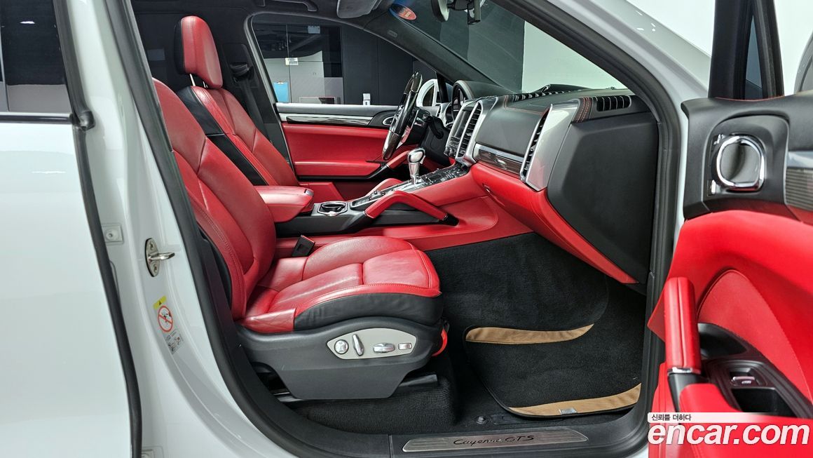 Porsche Cayenne 2016